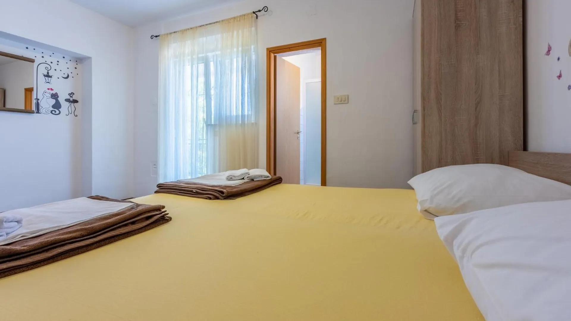 Tustonjic Otel Novi Vinodolski Hırvatistan