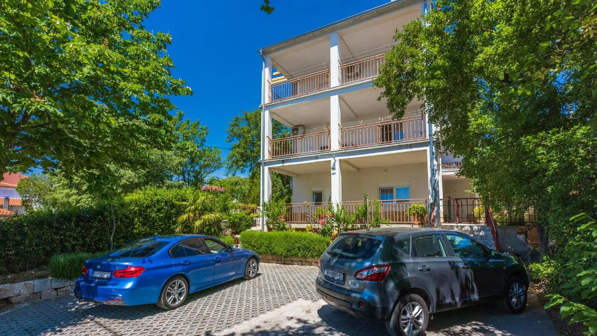 Hotel Tustonjic Novi Vinodolski 0*,  Chorvatsko