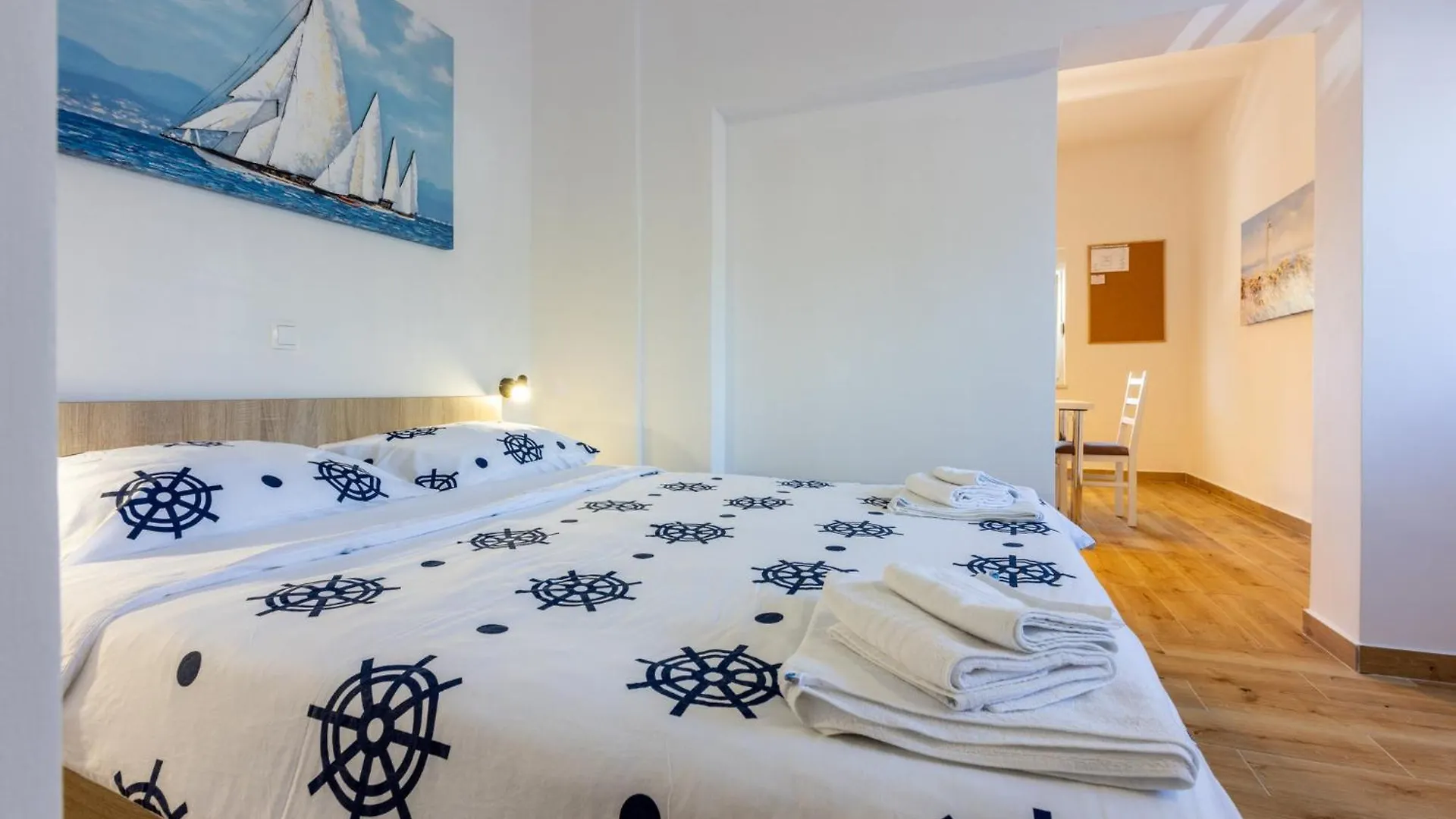 Tustonjic Otel Novi Vinodolski 0*,